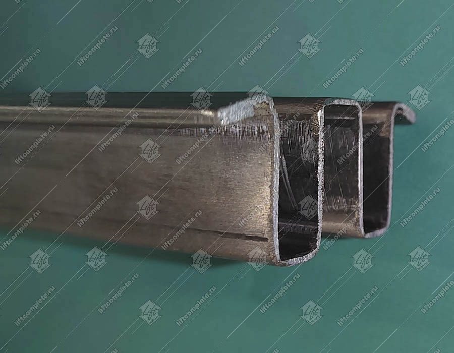 Направляющая поручня траволатора, CANNY, закругленная, L - 1960 мм, H - 860 мм, W - 60 мм
